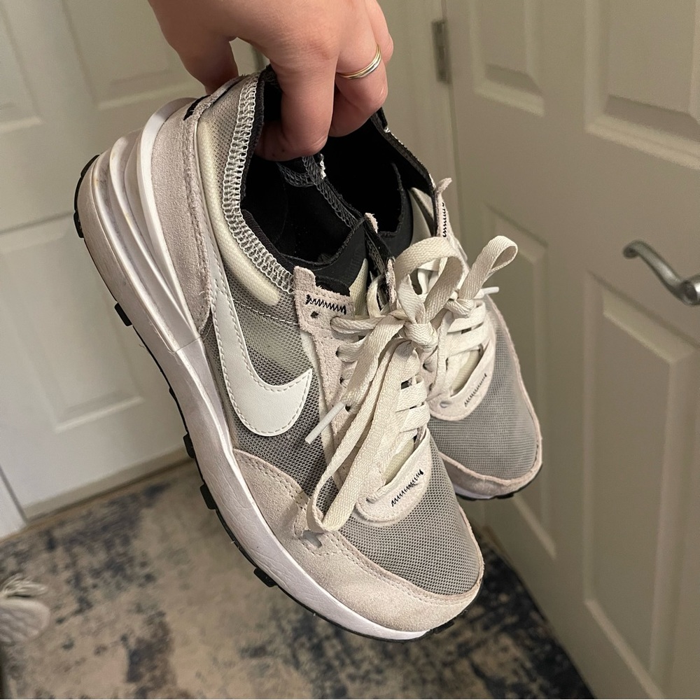 Nike Waffle One Sneaker